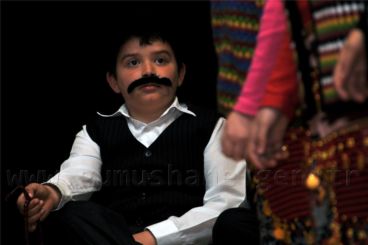 Gümüşhane'de 150 Kişilik Dev Gösteri 38