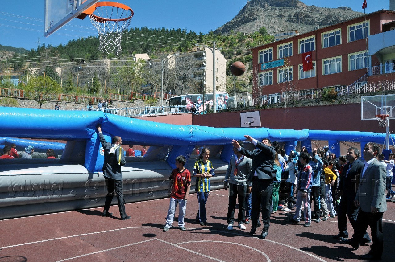 Spor Tırı Gümüşhane'de  18