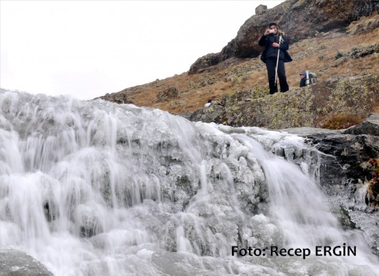 Cumhuriyet Yürüyüşü, Artabel'e 16
