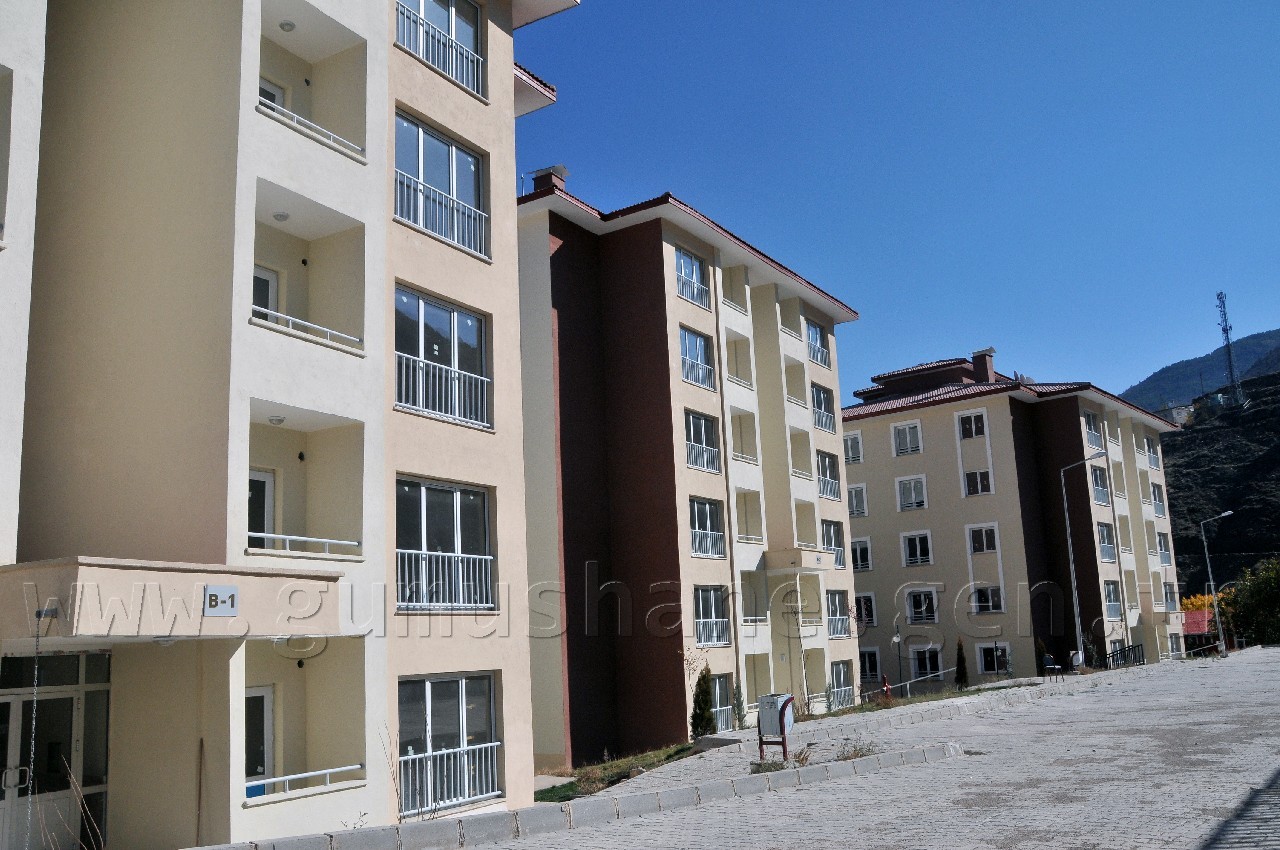 Gümüşhane'de Afetzedeler Konut Kuralarını Çekti 14