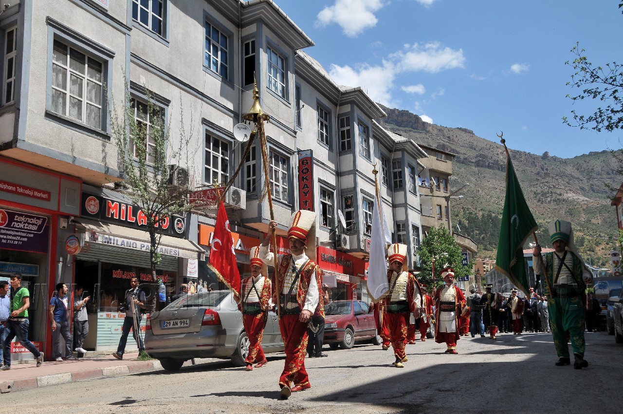 Kanuni Sultan Süleyman Gümüşhane'de Anıldı 17