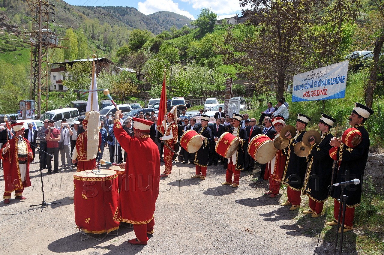 Kanuni Sultan Süleyman Gümüşhane'de Anıldı 28