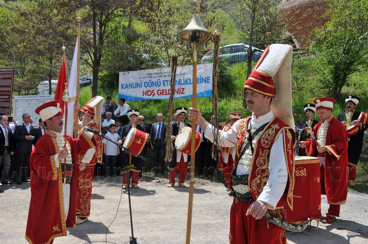 Kanuni Sultan Süleyman Gümüşhane'de Anıldı 29