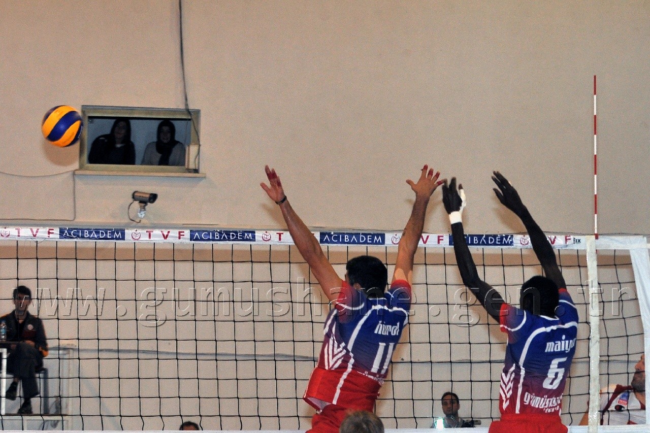 Torul Cimbom'a Direnemedi: 1-3 29