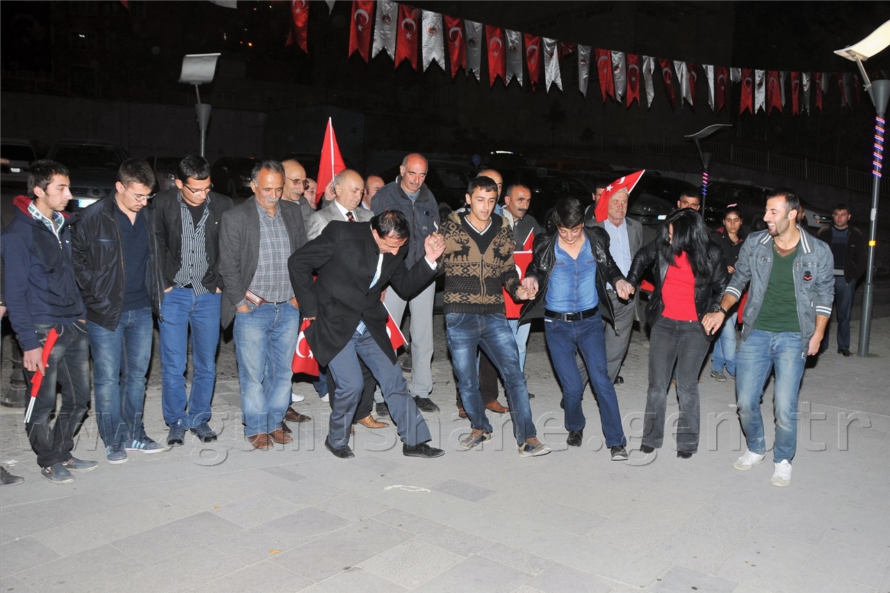 CHP'den Meşaleli Cumhuriyet Bayramı Kutlaması 9