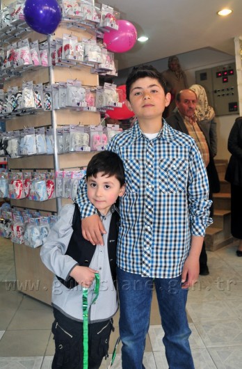Yumurcak Bebe Ve Giyim Dünyası Açıldı 6