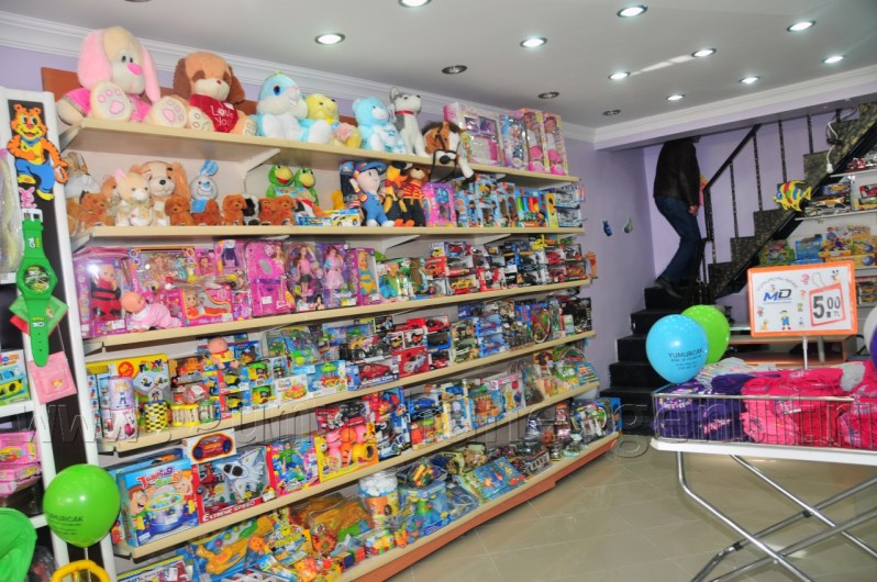 Yumurcak Bebe Ve Giyim Dünyası Açıldı 9