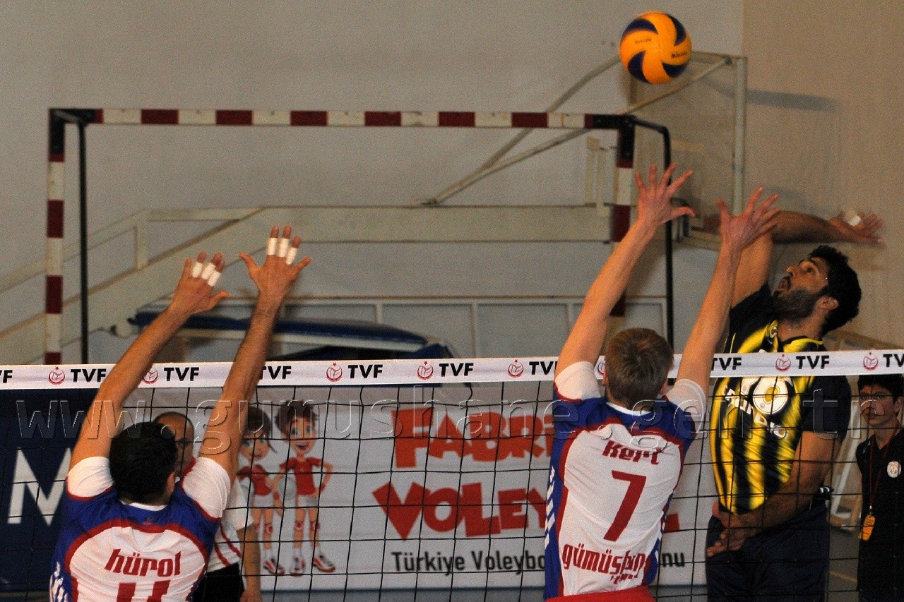 Torul, Fener'e Direnemedi: 0-3 38