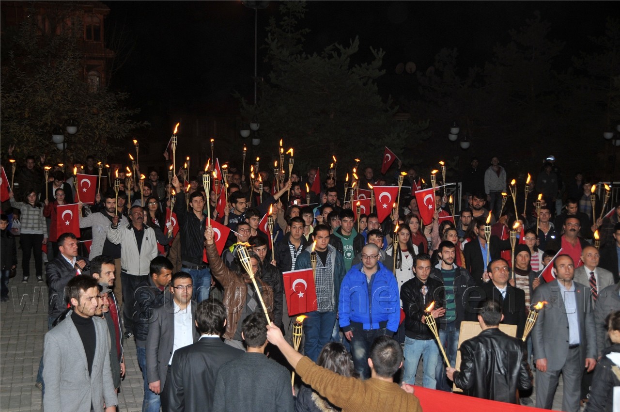 CHP'den Meşaleli Cumhuriyet Bayramı Kutlaması 14