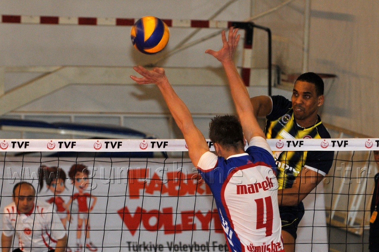 Torul, Fener'e Direnemedi: 0-3 41