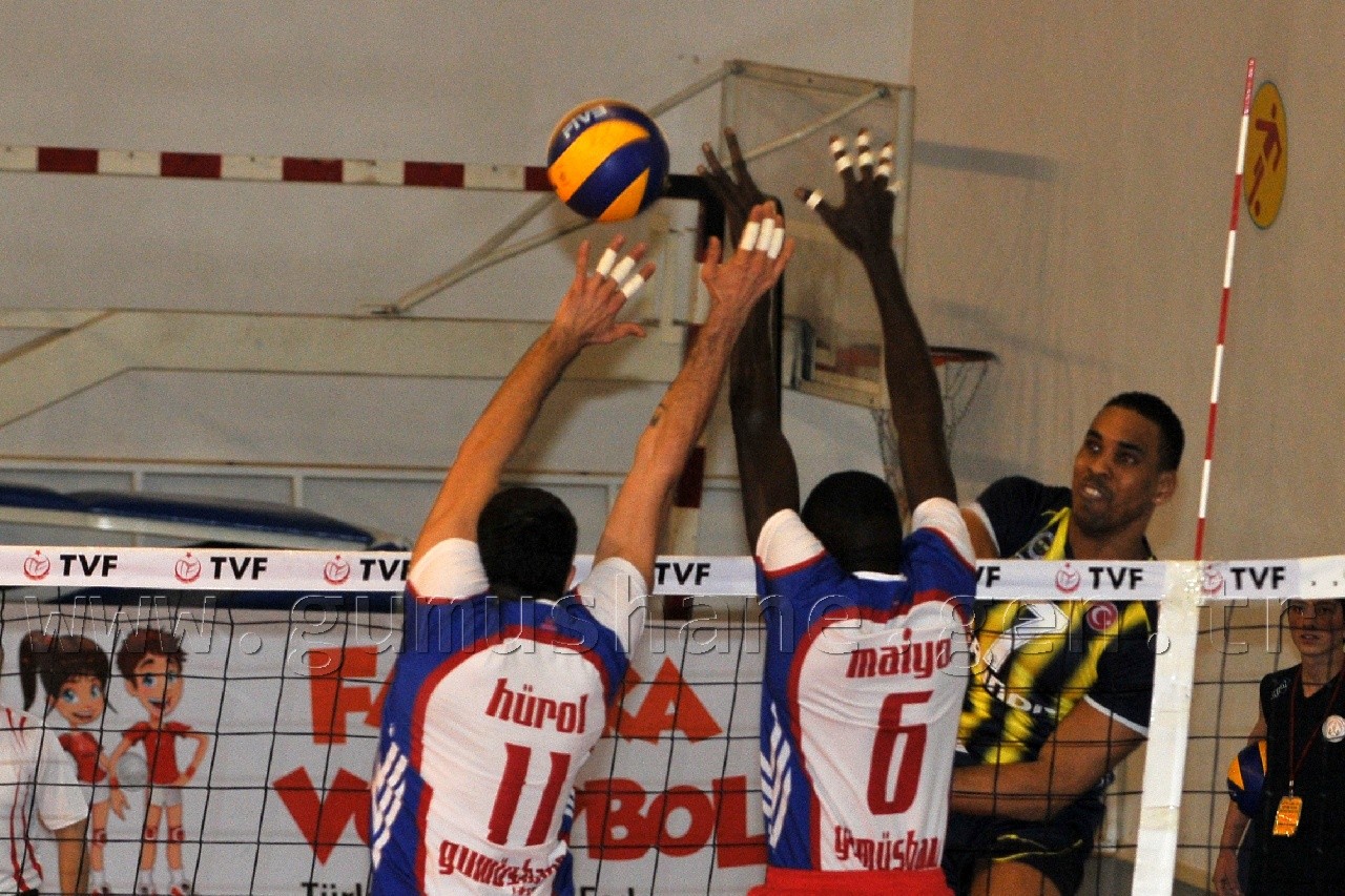 Torul, Fener'e Direnemedi: 0-3 42