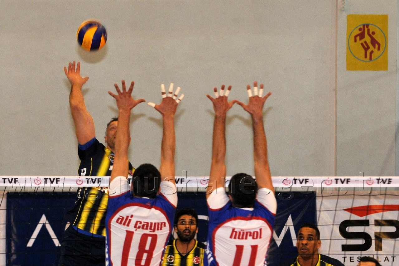 Torul, Fener'e Direnemedi: 0-3 47