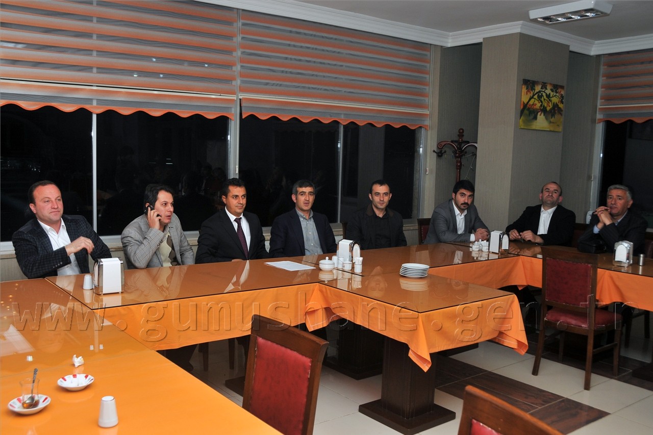 Şeker, Niye Aday Adayı Olduğunu Açıkladı 1