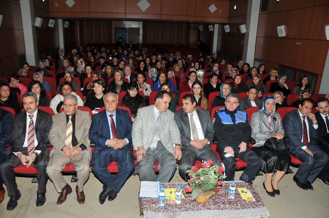 Türk Kadınlar Birliği Tarafından Panel Düzenlendi 7