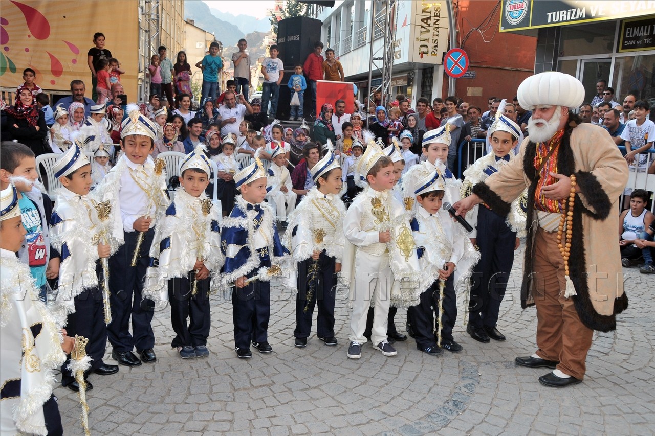 Festival Gibi Sünnet Şöleni 10