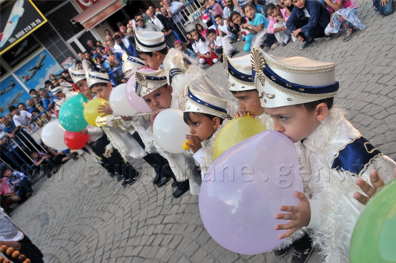 Festival Gibi Sünnet Şöleni 16