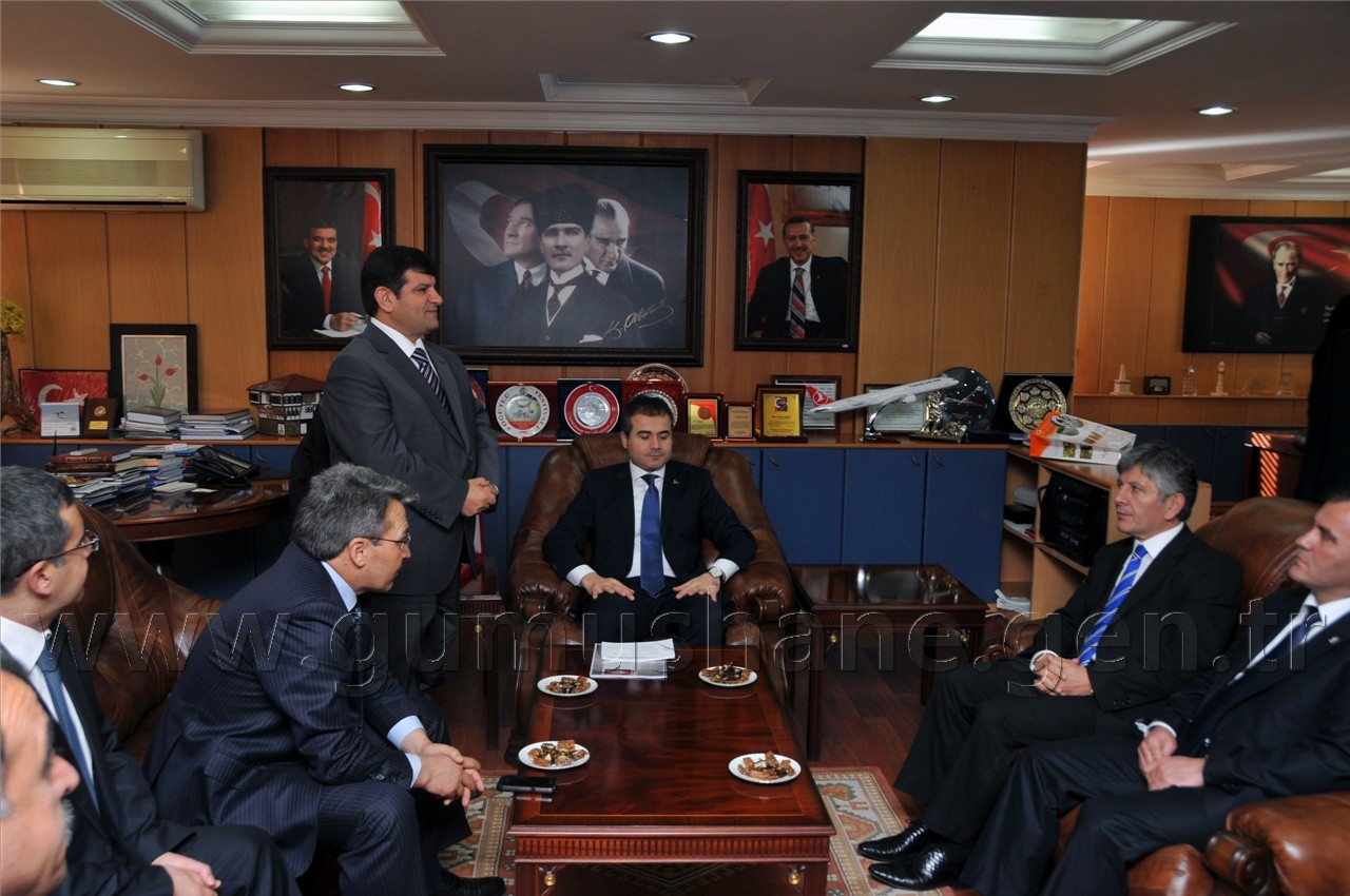 Gençlik ve Spor Bakanı Suat Kılıç Gümüşhane'de  18