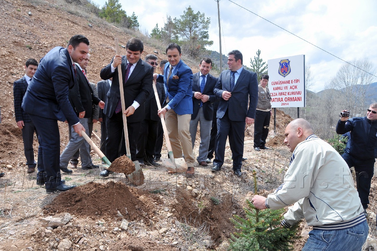 Şehit Cumhuriyet Savcısı Murat Uzun Adına Hatıra Ormanı 13