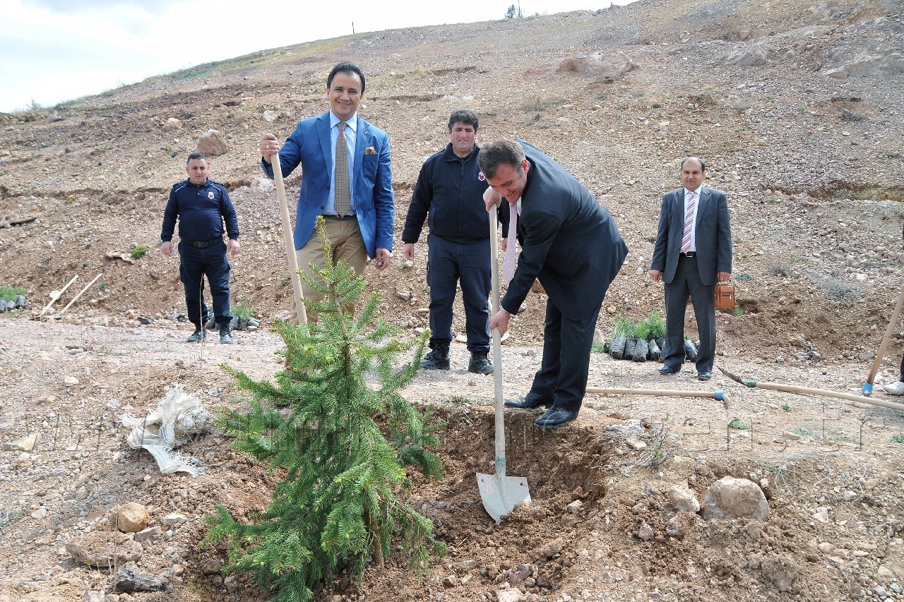 Şehit Cumhuriyet Savcısı Murat Uzun Adına Hatıra Ormanı 17