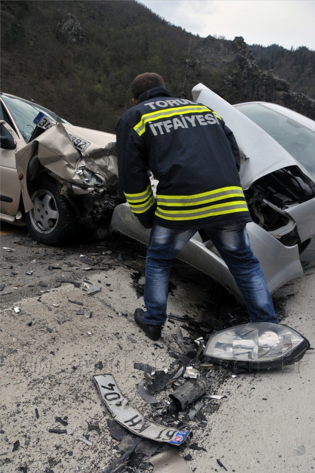 Zigana'da Feci Kaza: 2 Ölü, 3 Yaralı 8