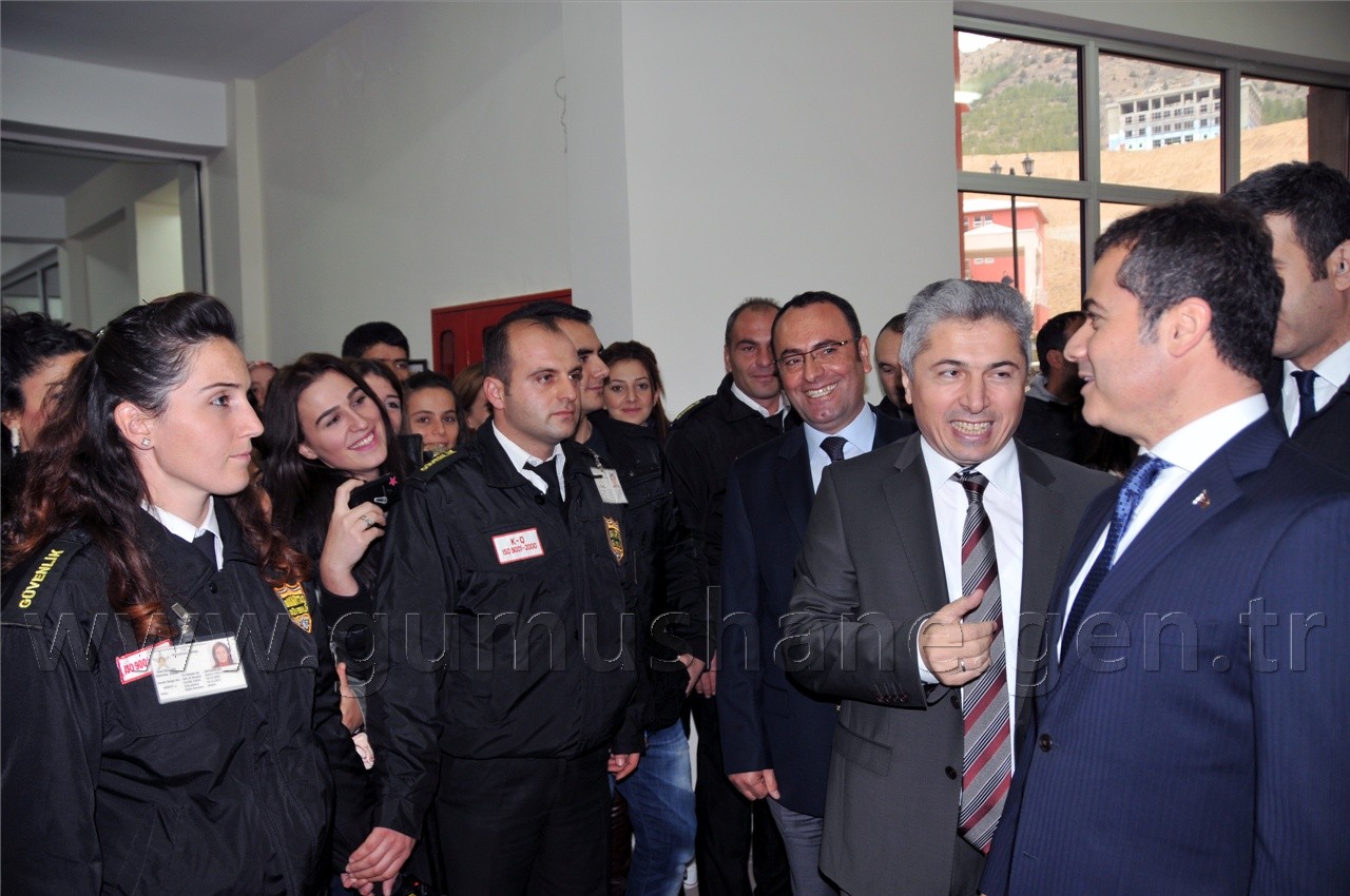 Bakan Kılıç'tan Üniversite Öğrencilerine Tavsiyeler 9