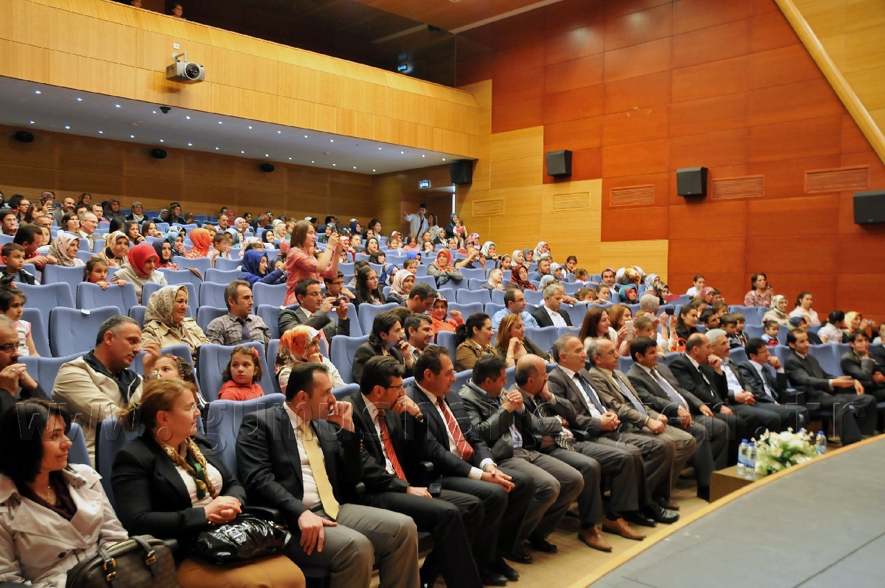 Özel Öğrenciler Yeteneklerini Sahneledi 10