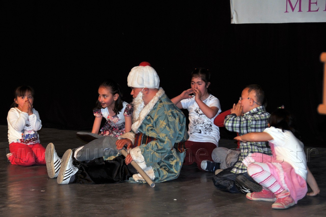 Özel Öğrenciler Yeteneklerini Sahneledi 17