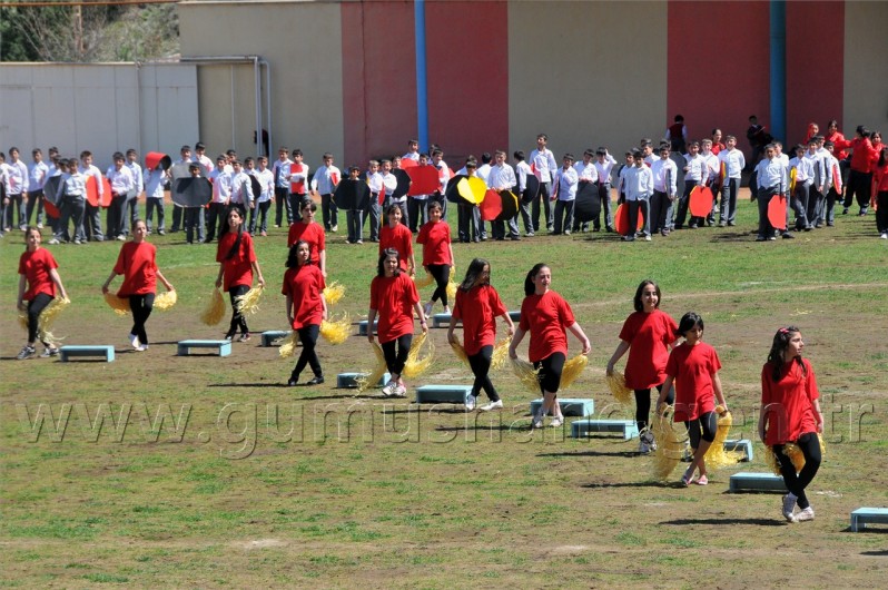 Gümüşhane'de 23 Nisan Coşkusu 96