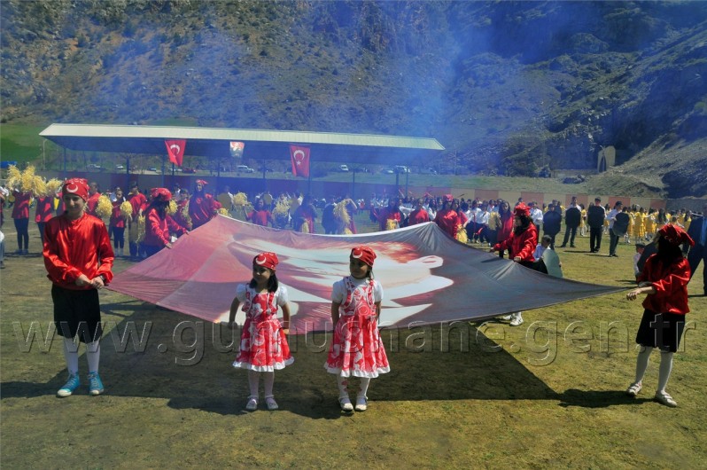 Gümüşhane'de 23 Nisan Coşkusu 106