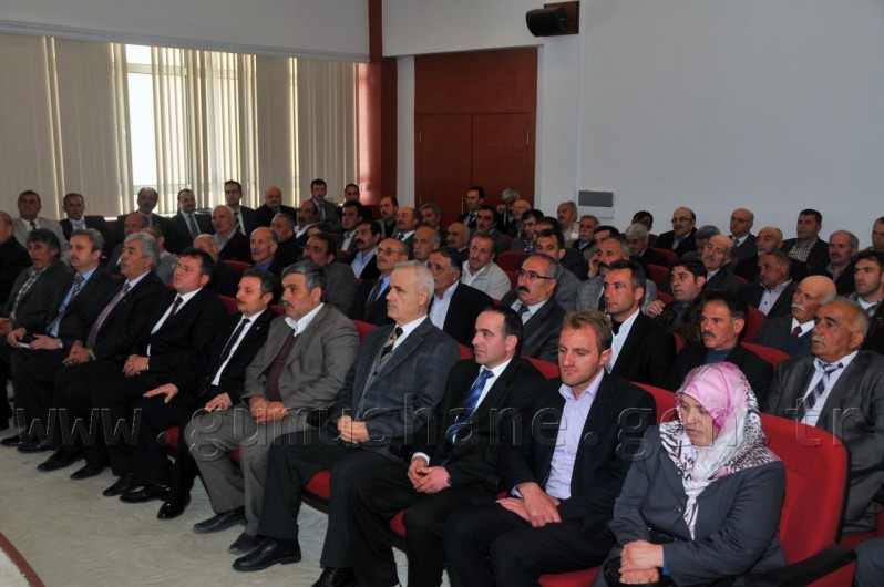 Vali Mayda, Muhtarlara Seslendi   1