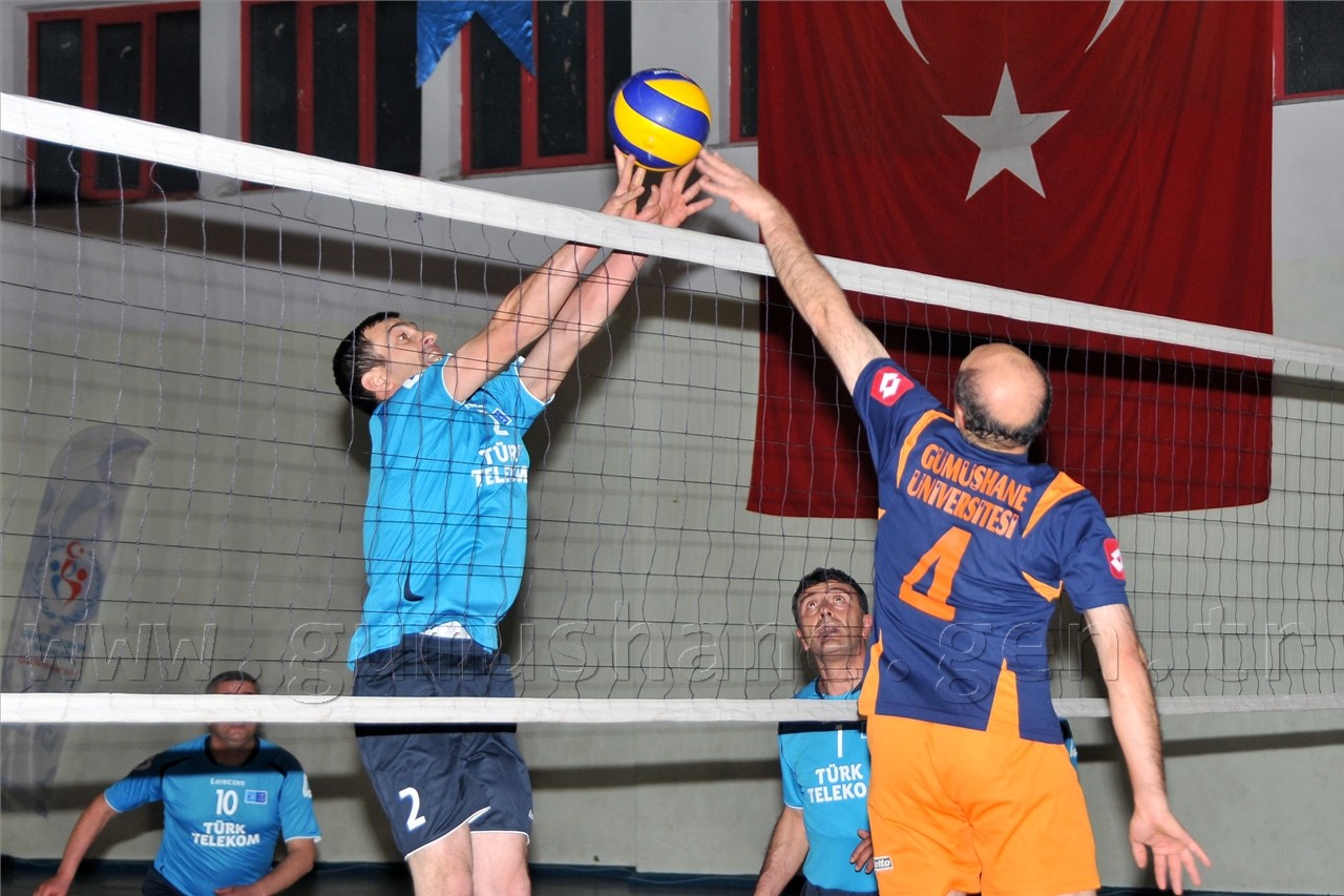 Kurumlar Arası Voleybol Turnuvası Sona Erdi 11