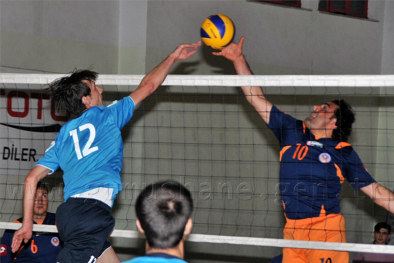 Kurumlar Arası Voleybol Turnuvası Sona Erdi 15