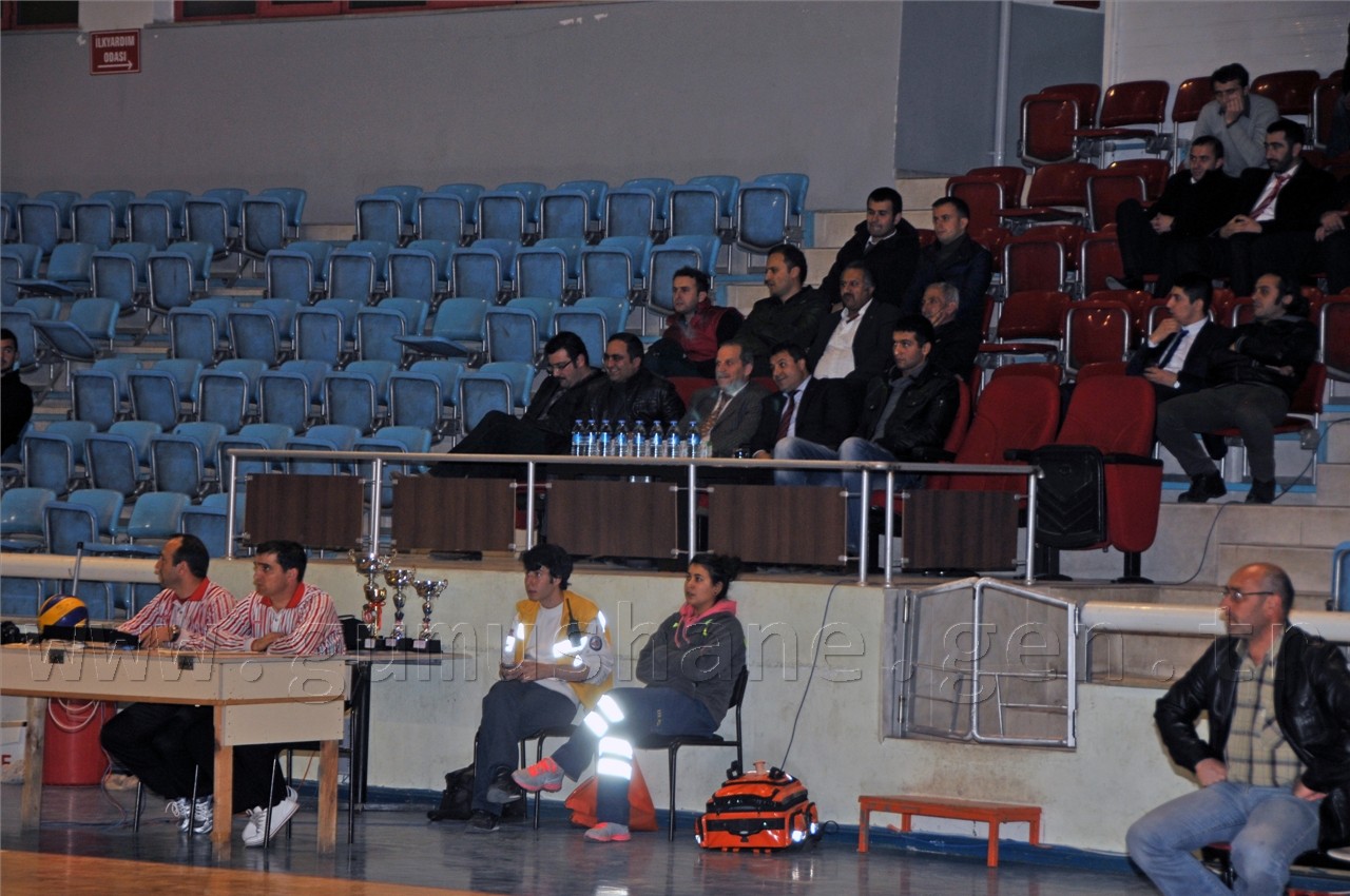 Kurumlar Arası Voleybol Turnuvası Sona Erdi 16