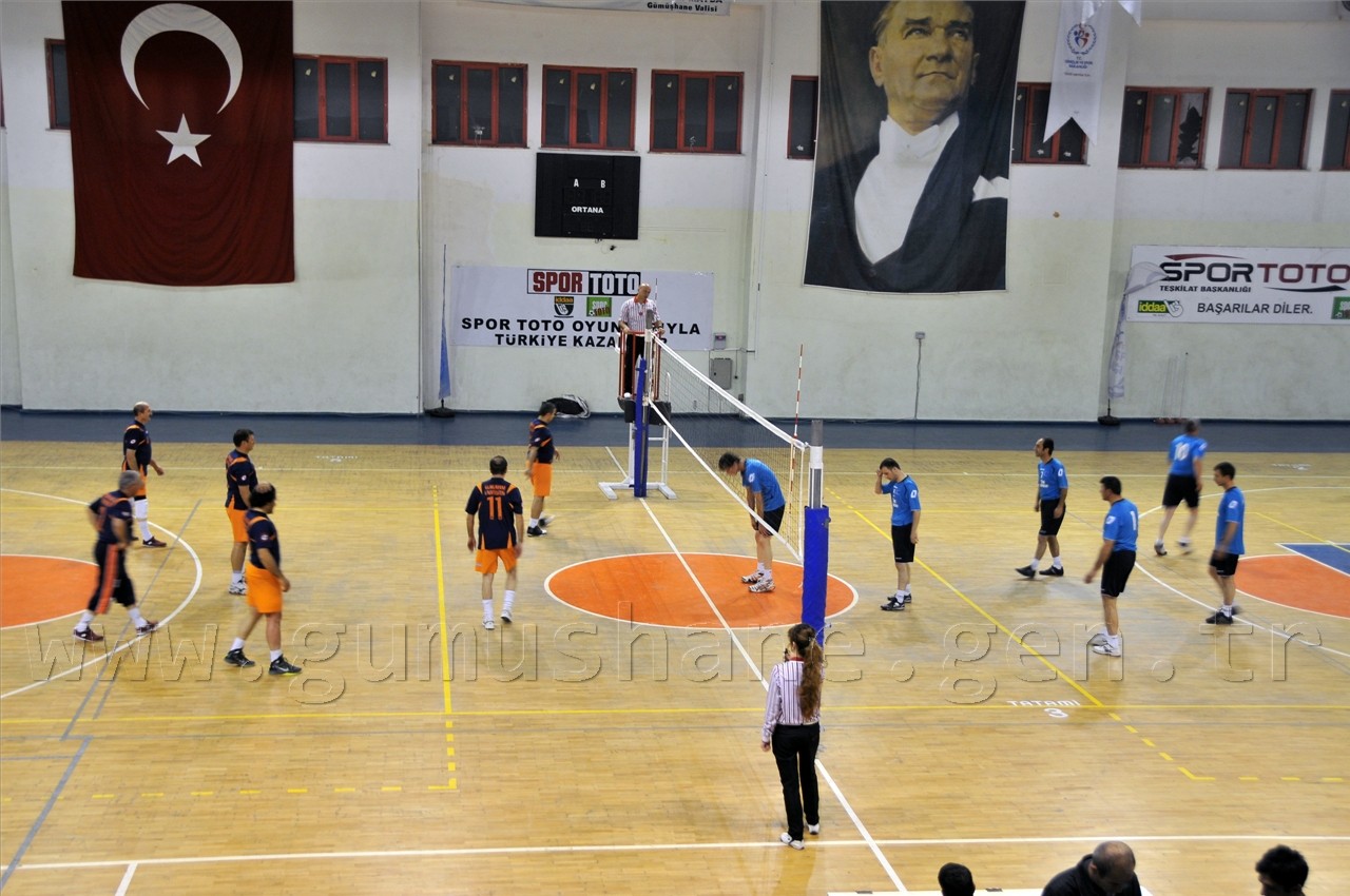 Kurumlar Arası Voleybol Turnuvası Sona Erdi 20