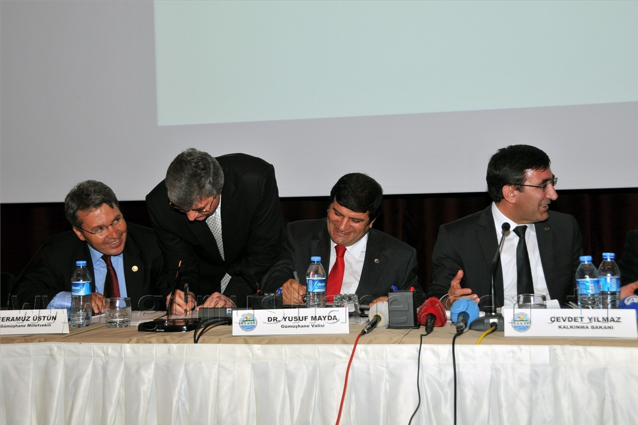 Kalkınma Bakanı Cevdet Yılmaz Gümüşhane'de 18