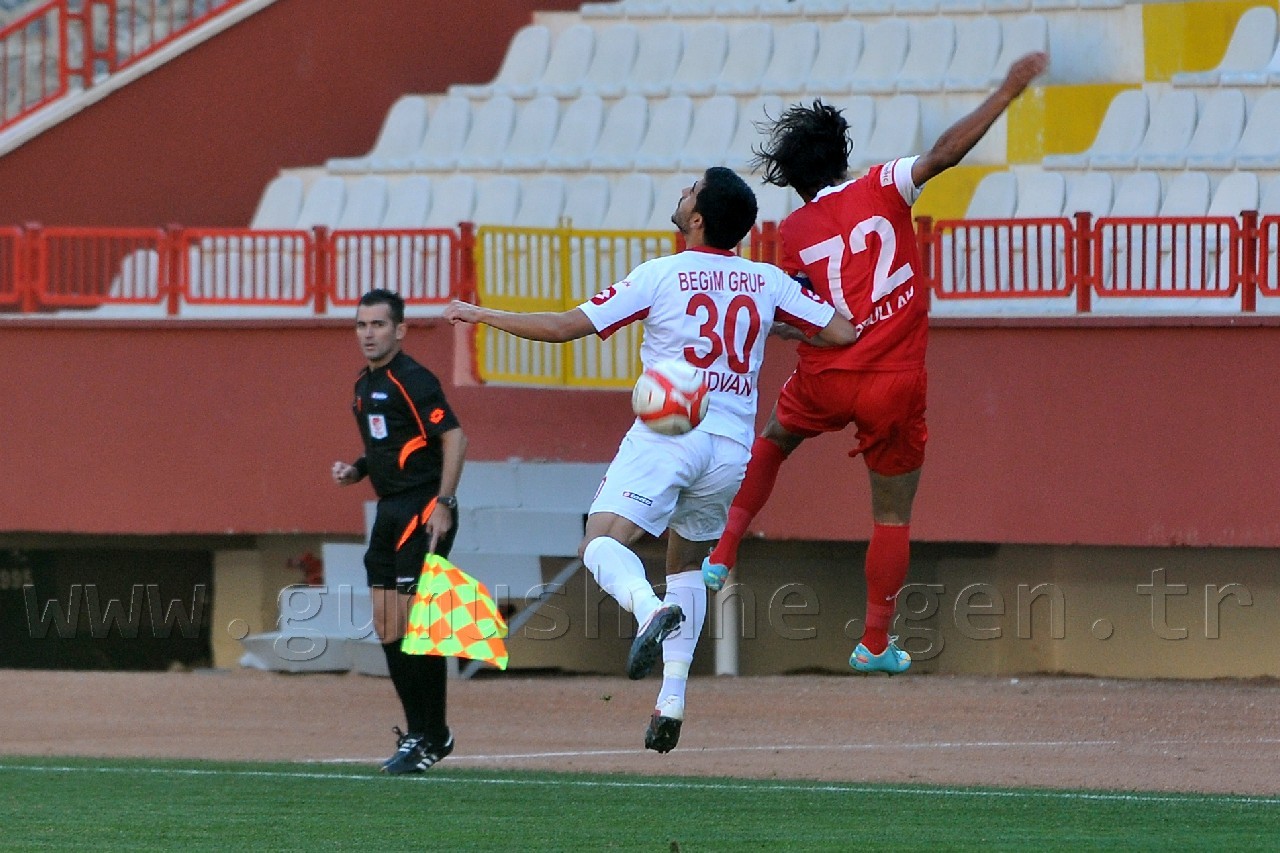 Gümüş 1 Attı, 1 Aldı: 1-1  10