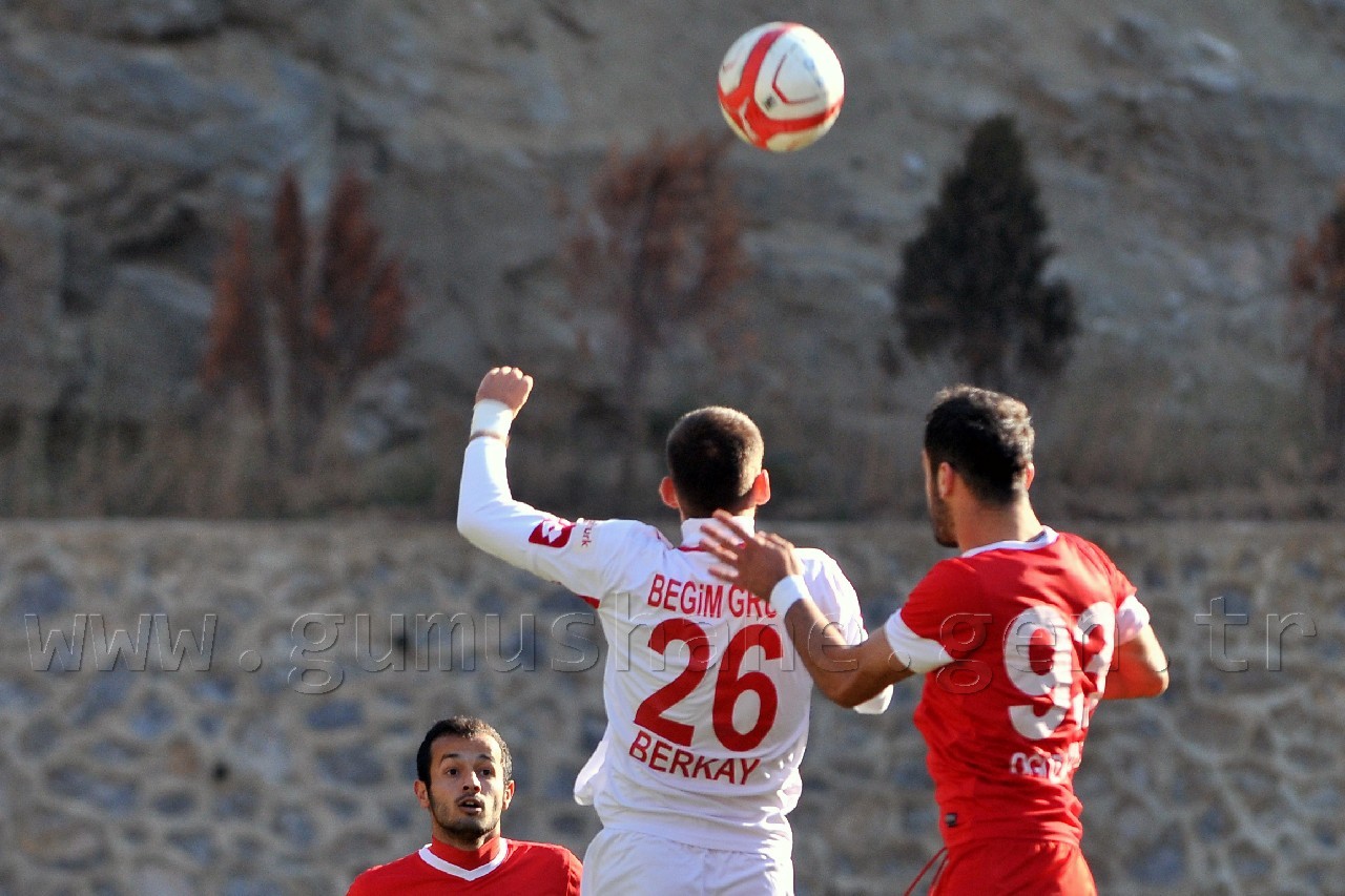 Gümüş 1 Attı, 1 Aldı: 1-1  15