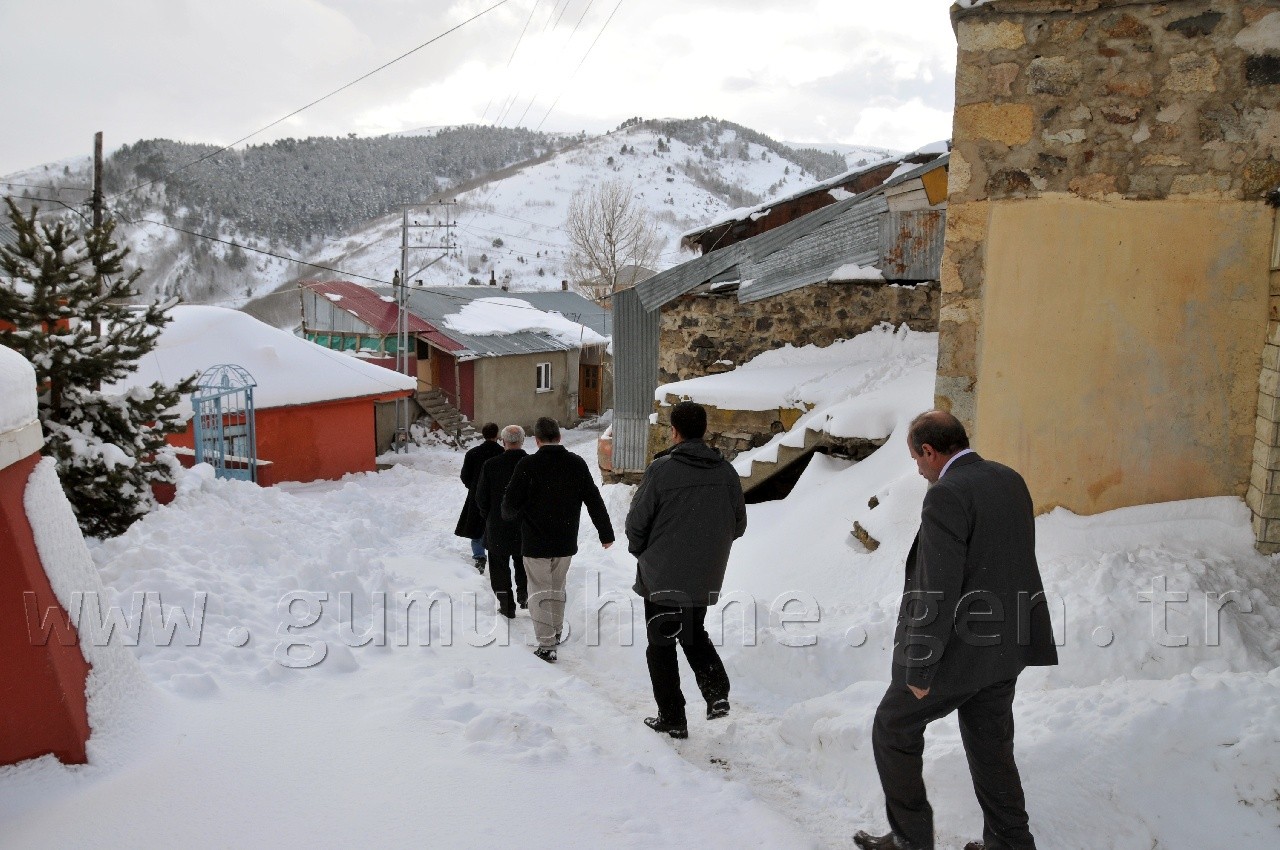 Köy Yollarında Hummalı Çalışma 62