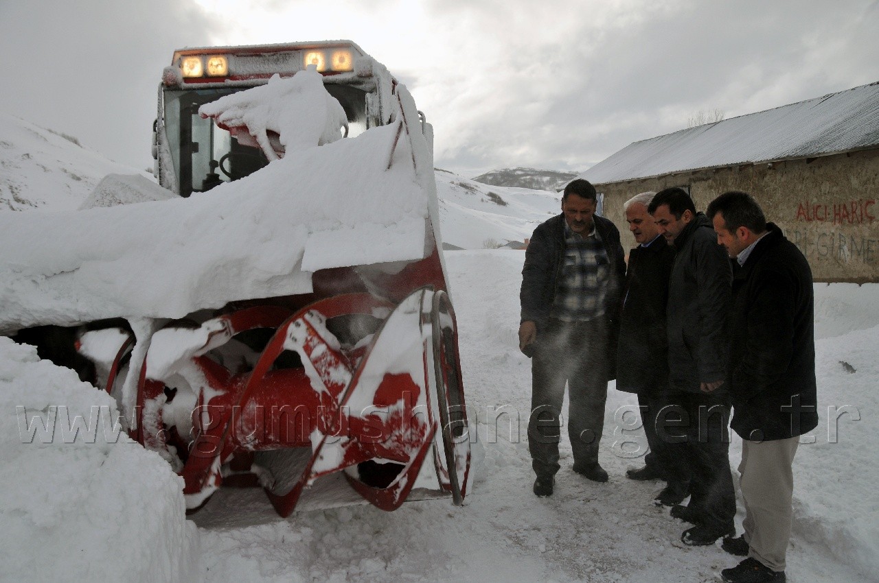 Köy Yollarında Hummalı Çalışma 45