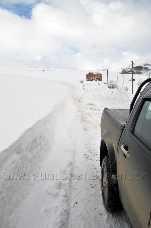 Köy Yollarında Hummalı Çalışma 48