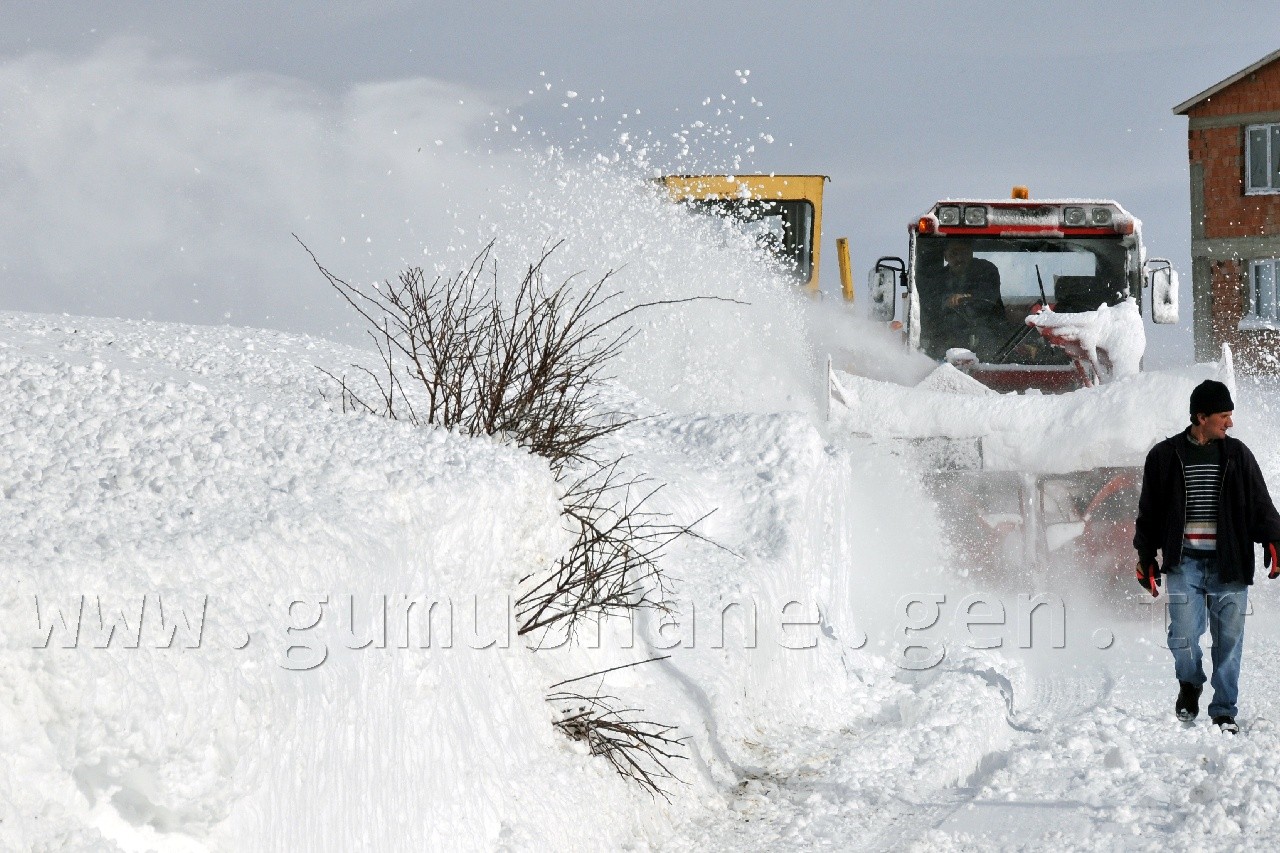 Köy Yollarında Hummalı Çalışma 49