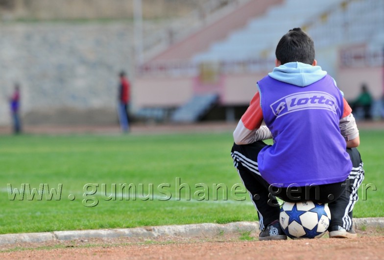 Play-Off Sandık'ta Kaldı 35
