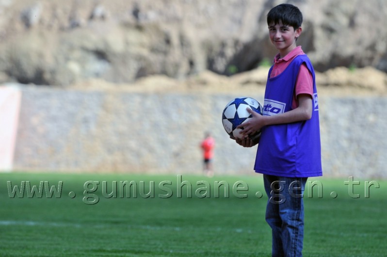 Play-Off Sandık'ta Kaldı 41