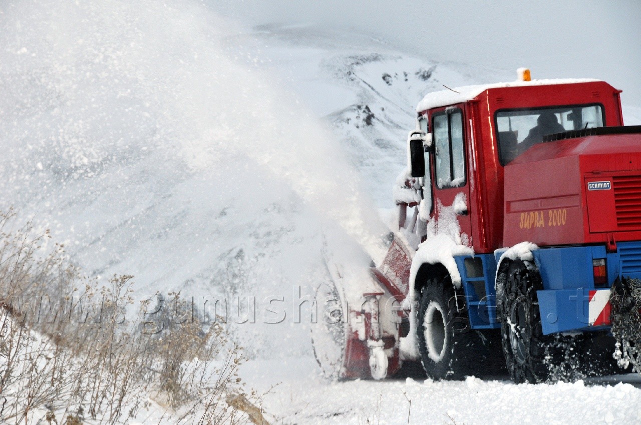 Köy Yollarında Hummalı Çalışma 55