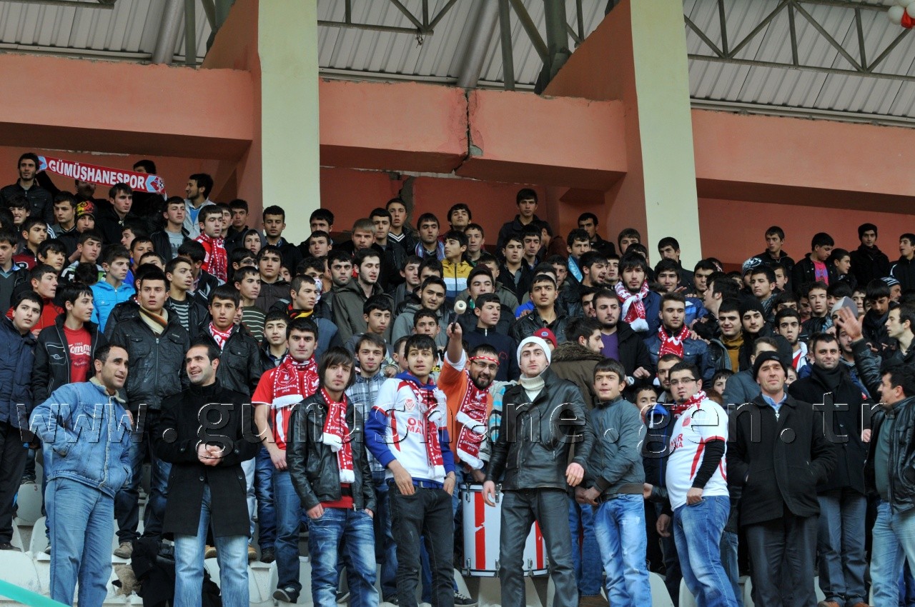 Lidersavar Gümüş: 2-0 17