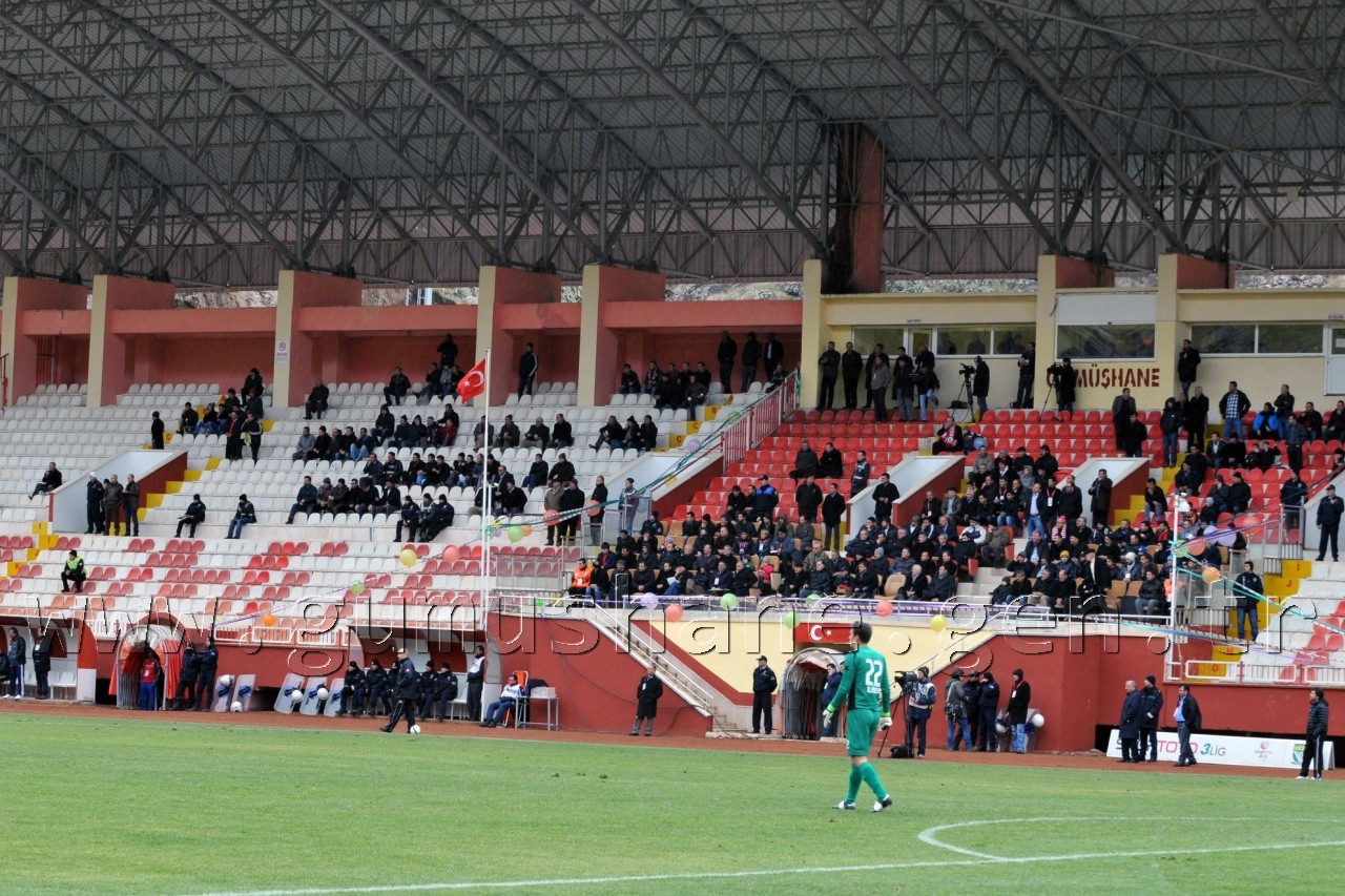 Lidersavar Gümüş: 2-0 37