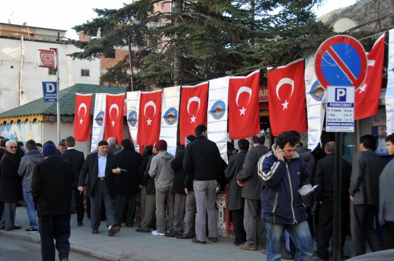 Gümüşhane Belediyesi Bin Kişilik Aşure Dağıttı 7