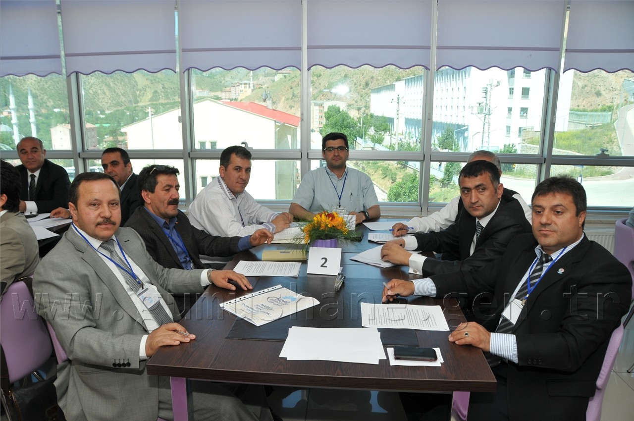 Gümüşhane'de Kent Ekonomileri Forumu Düzenleniyor 6