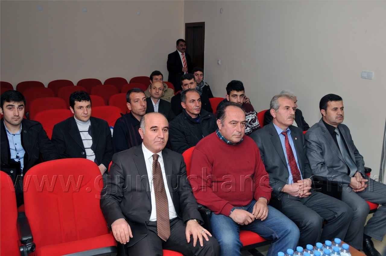 Futbol Antrenörlerine 'Başarıya Giden Yol' Konulu Panel Düzenlendi 9