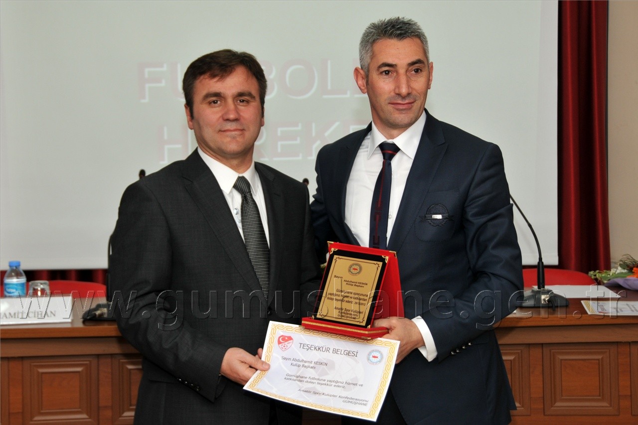 Futbol Antrenörlerine 'Başarıya Giden Yol' Konulu Panel Düzenlendi 25